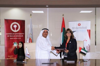 AURAK Enters into an MoU with The International Center for Biosaline Agriculture