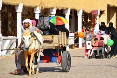 Janadria 33 - Balancing the Sustainability of Traditions and Live Communication with the Latest Technologies of the World