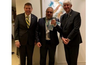MP Ghassan Afiouni Honored the 1st Innovation Sustainability Award as the Founder of the University of South Florida (USF) Alumni Chapter in the GCC