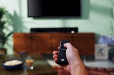 فلتسمع لتصدق