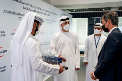 Il gruppo AD Ports e il gruppo CMA CGM annunciano un accordo per l’investimento di 570 milioni di dirham degli Emirati Arabi Uniti nel nuovo terminal del porto di Khalifa