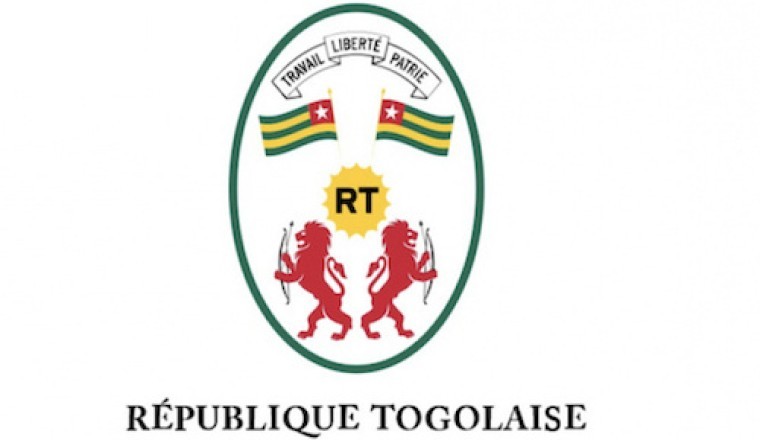 لقاء يجمع فخامة فور غناسينغبي وصاحب السمو الشيخ محمد بن زايد آل نهيان