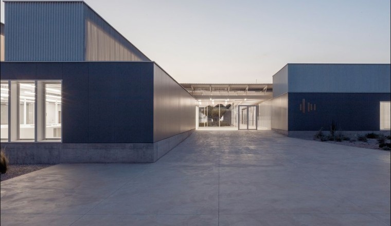 مجال التصميمات يُمكنه زيادة العائد على الاستثمار بأكثر من 1000% من خلال السيراميك والعمارة المستدامة في البناء