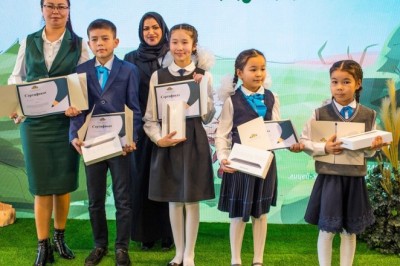 الصندوق الدولي للحفاظ على الحبارى يطير ببرنامجه التعليمي إلى كازاخستان