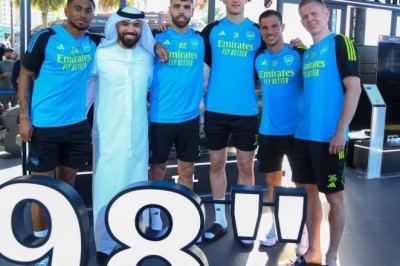 TCL brings Arsenal fans together with their favourite football heroes in Dubai