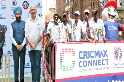 الكريكيت يصنع التاريخ في تايمز سكوير: أول مباراة على الإطلاق تُلعب في معلم مدينة نيويورك