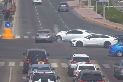 Warning issued: Distraction at Abu Dhabi intersections could cost drivers Dhs50,000
