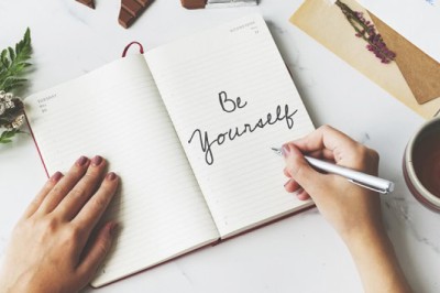 3 Simple Steps to Stop Comparing Yourself to Other People