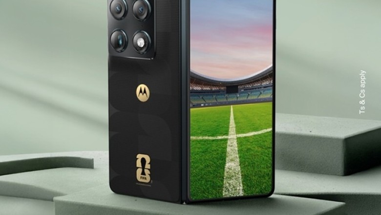 موتورولا و"إي آند" تتعاونان لإطلاق Razr Fold -مجموعة كأس العالم ™FIFA 26 حصرياً في الإمارات مع تذكرة مجانية لكأس العالم FIFA 2026™
